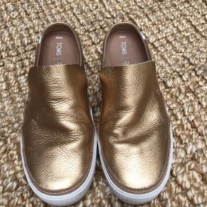 TOMS sunrise slip on